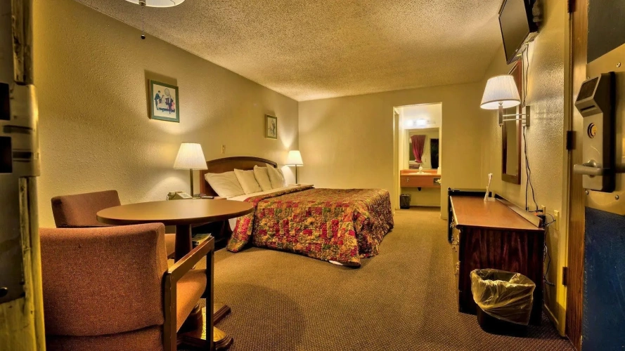 Deluxe Non Smoking Double room