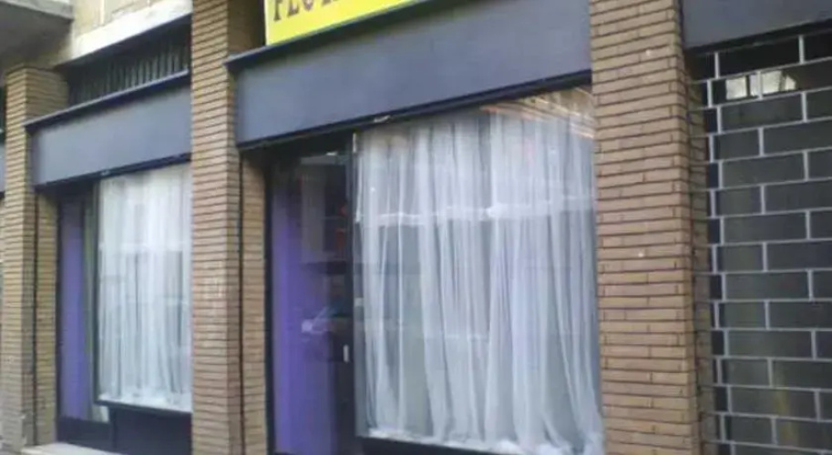 Flower Hostel