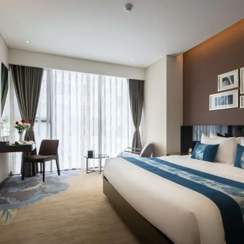 Deluxe Double room with city view and partial sea view