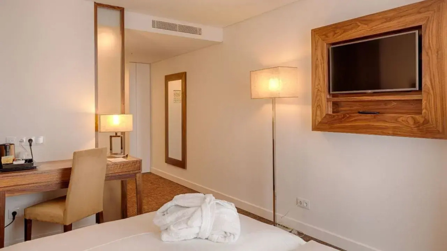 Premium Porto Downtown