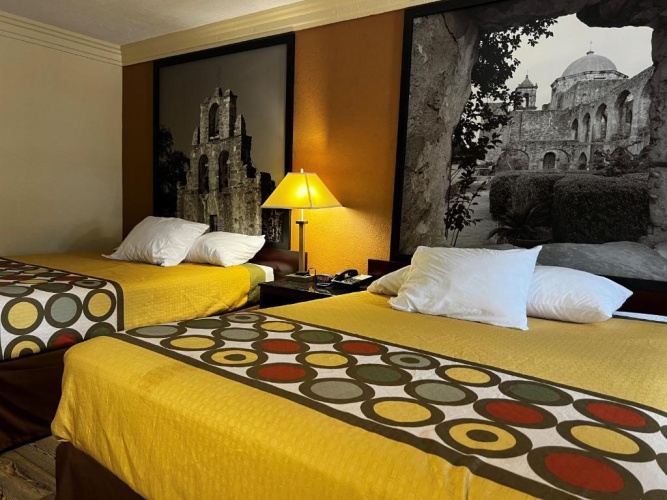 Quadruple room