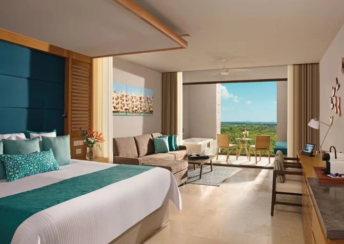Junior Suite with garden view