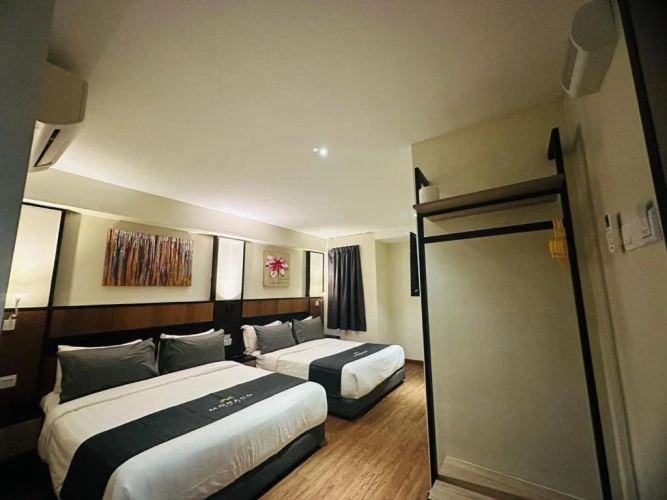 Deluxe Quadruple room