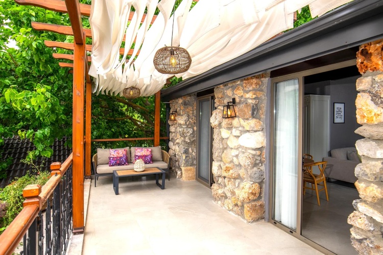 Double Sky Suite