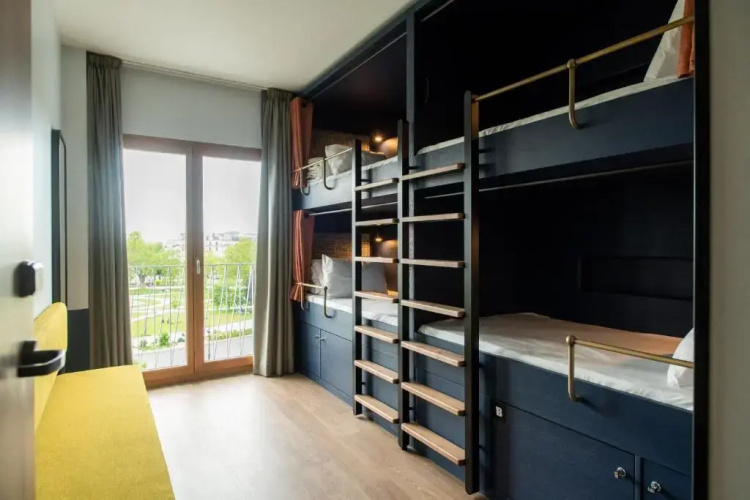 The People - Paris Nation - Hostel