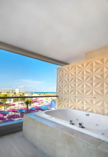 Planet Hollywood Adult Scene Cancun, An Autograph Collection All Inclusive Resort - Adults Only photo 10