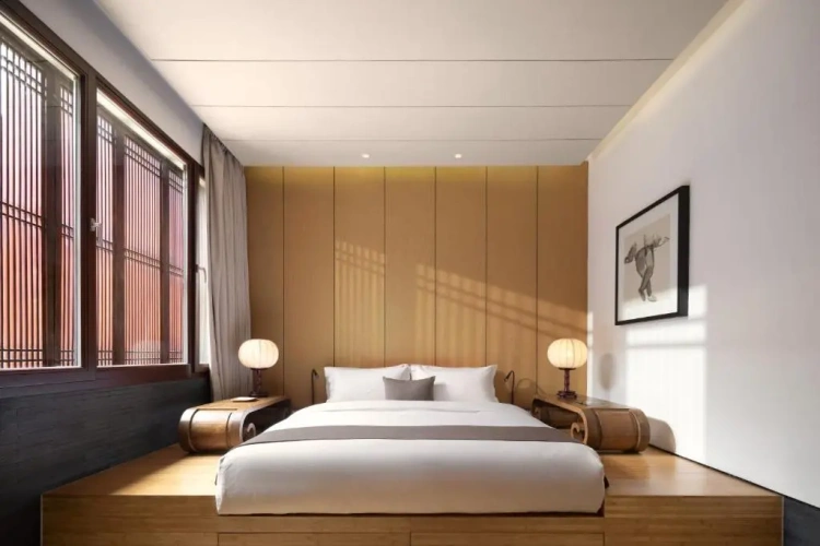 Standard Double room with courtyard view