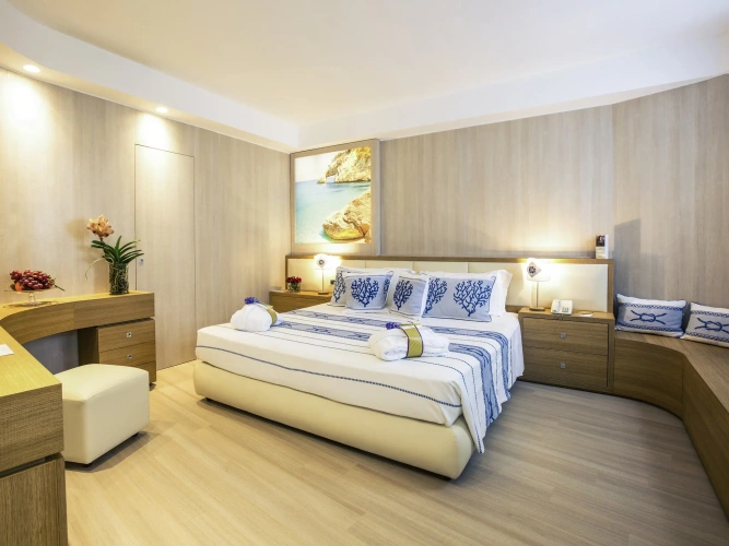 Eclipse Double Suite