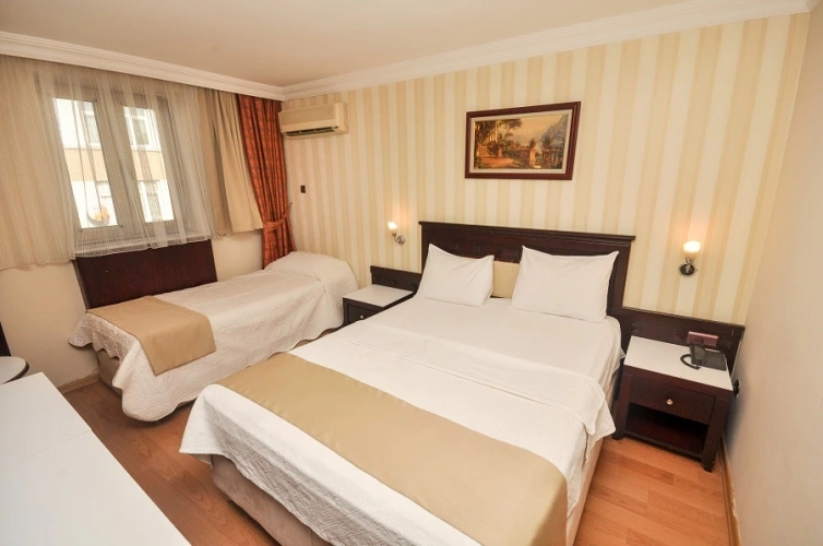 Family Triple room