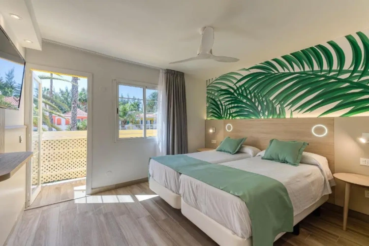 Deluxe Bungalow