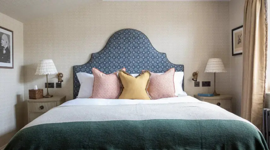 10 - Parry Double room