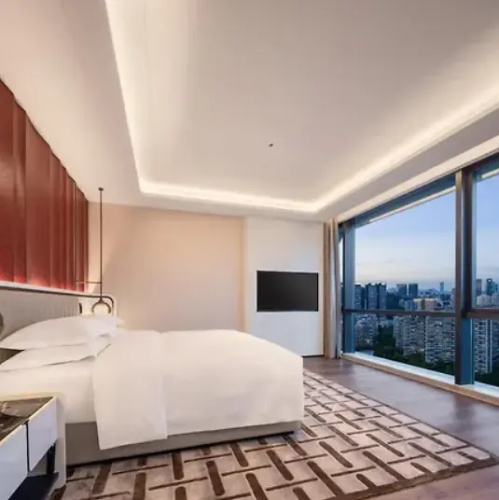 1 Bedroom Double Suite