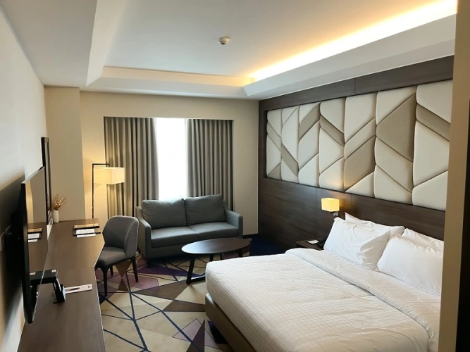 Double Club room