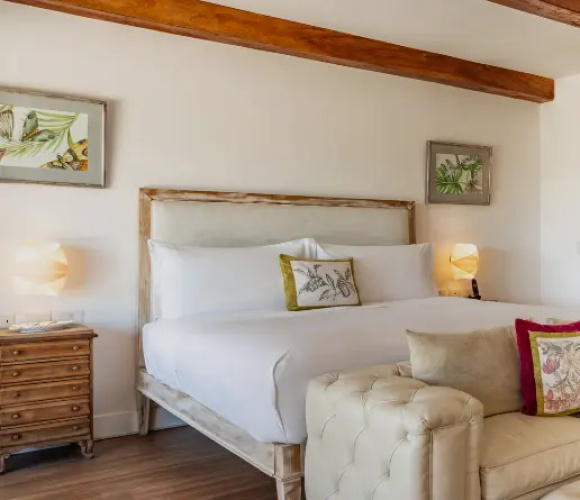Presidential Family Quadruple Suite Waterfall View