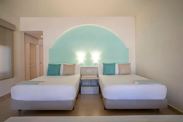 Double Junior Suite with tropical view
