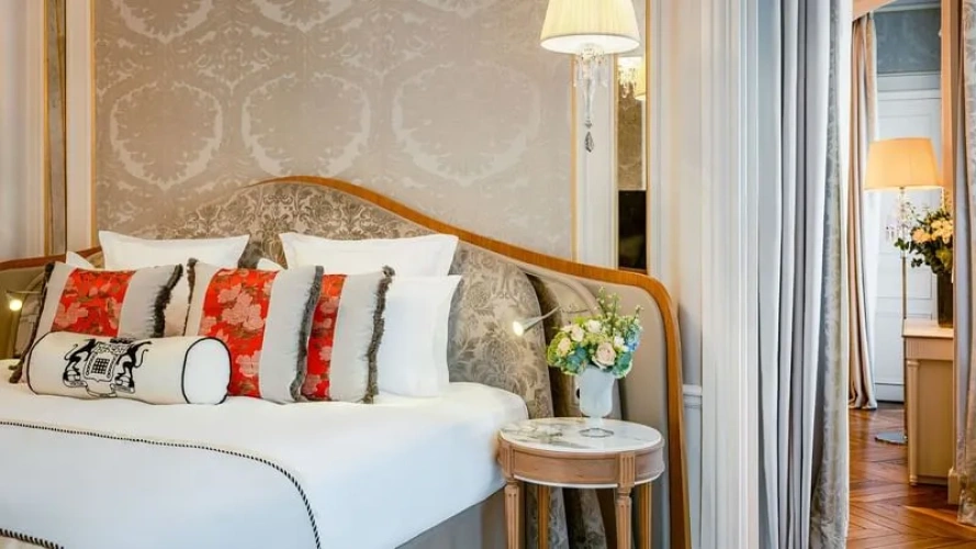 Duke of Westminster Double Suite