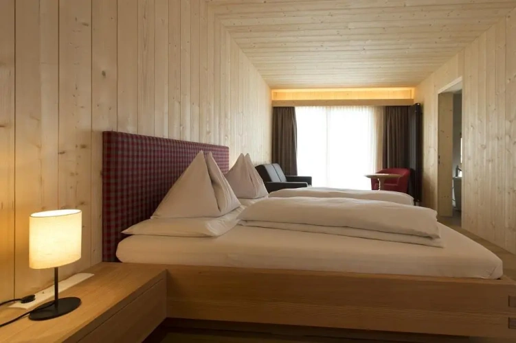 Holzius Croda Rossa Double Suite with panoramic view
