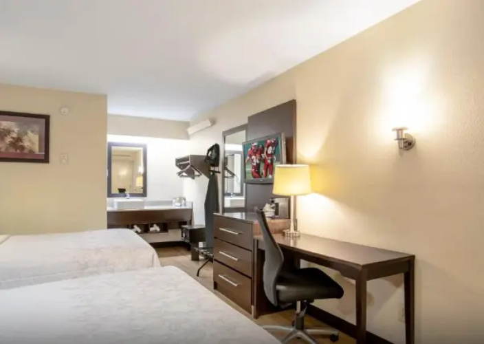Deluxe Quadruple room