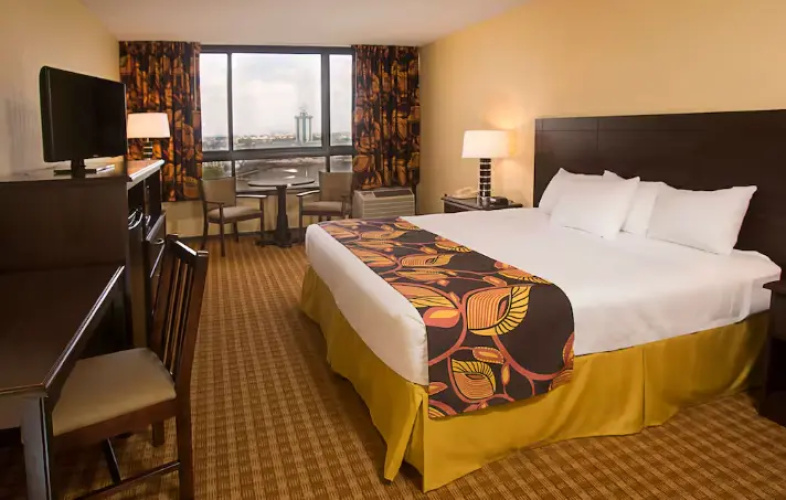 Deluxe Higher Floors Double room with lake view