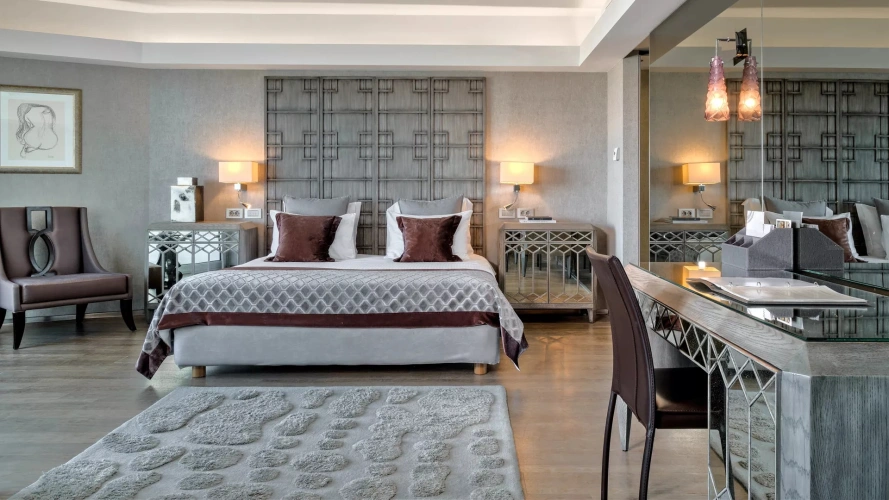 Divine Double Suite