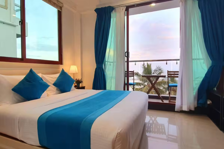 Deluxe Double room with balcony