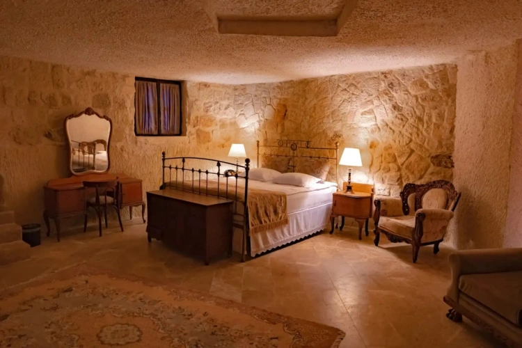 Interior Pool Double Suite