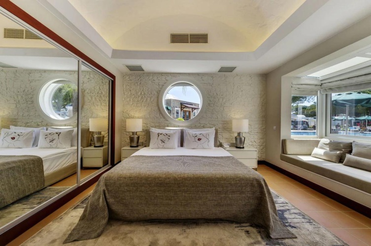 Double Bungalow
