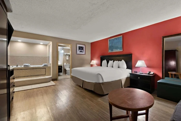Whirlpool Double room
