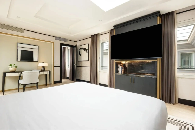 Tsuki Double Suite