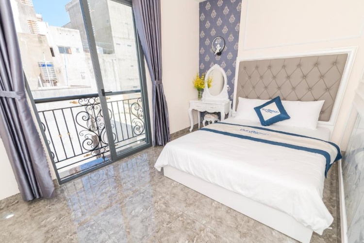 Deluxe room with balcony