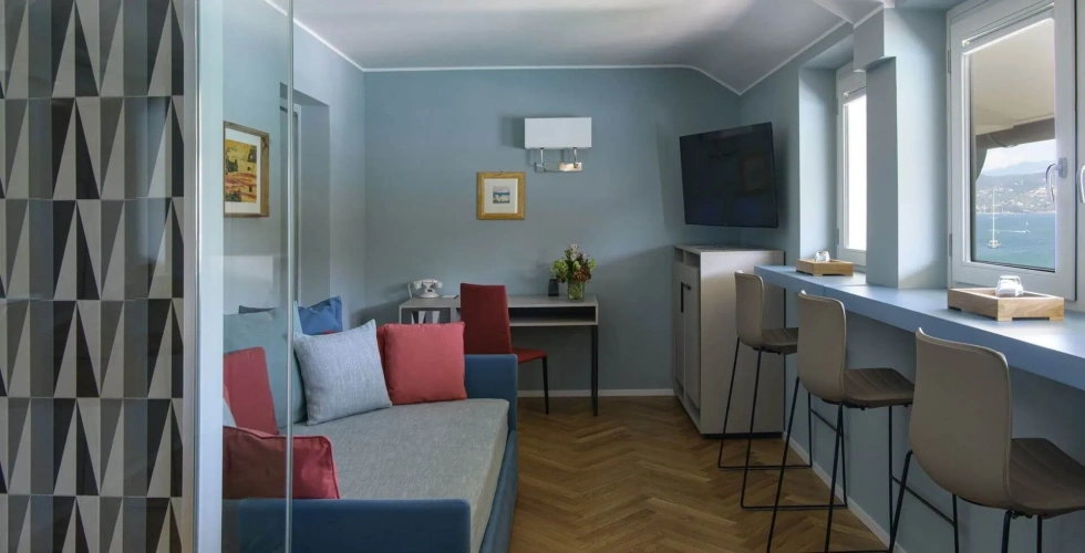 Dei Poeti Double Suite