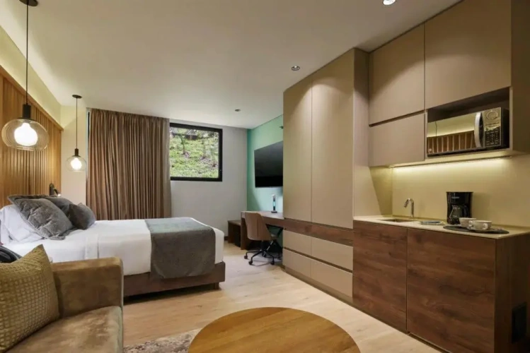 Deluxe Double Suite