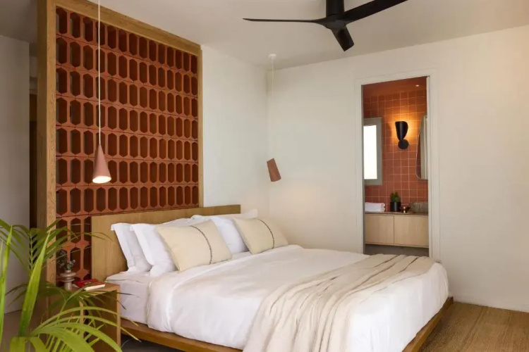 Sea View Beach Penthouse – Athens Coast