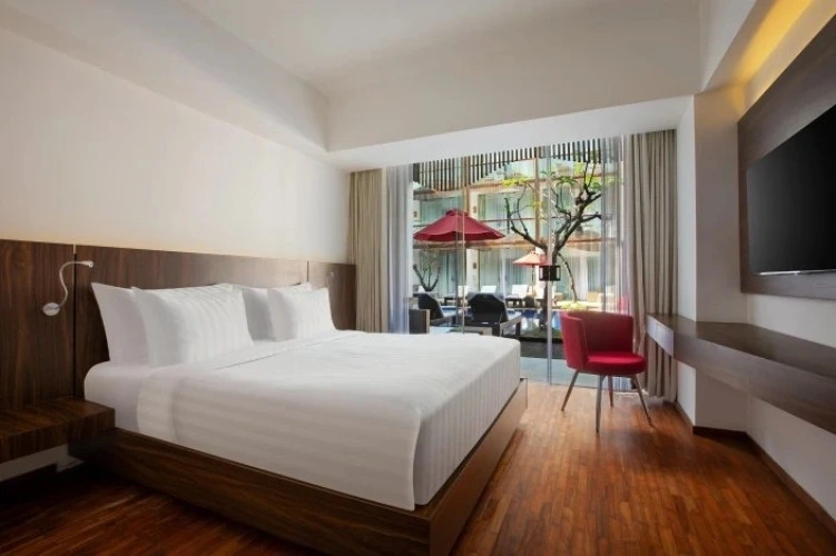 Deluxe Pool Access Double room