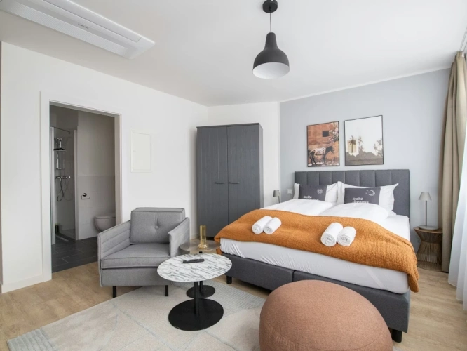 Double Suite L