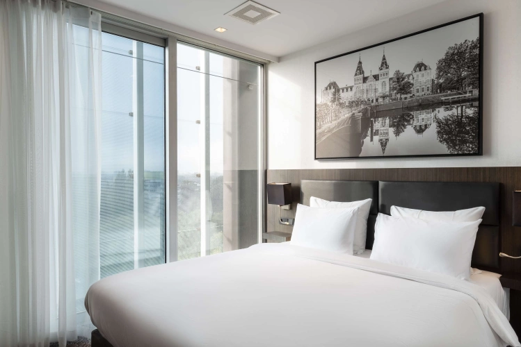 1 Bedroom Double Suite