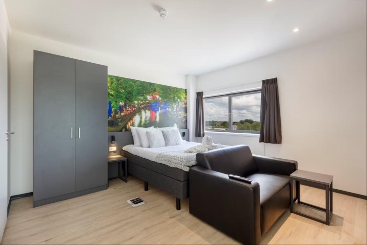 Deluxe Double Suite