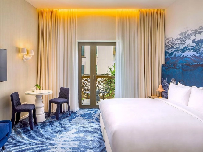 Premium Double room with city view