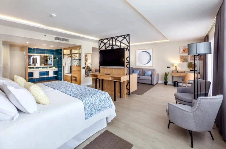 Double Suite