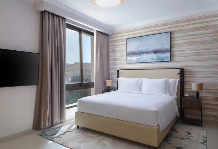 1 Bedroom King Double Suite