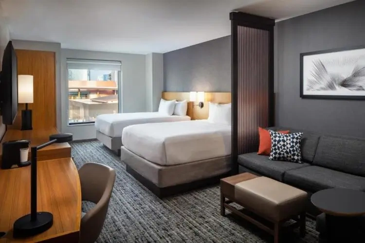High Floor Twin room