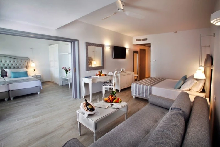 Family Suite with sea view