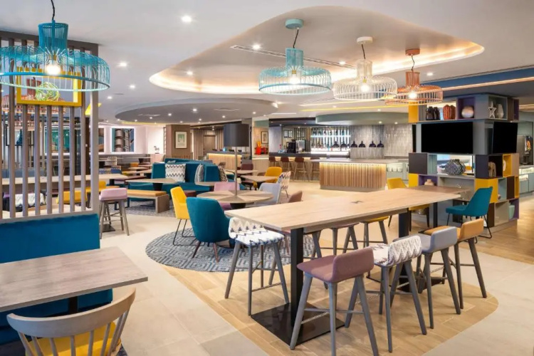 Hampton by Hilton London City photo 21