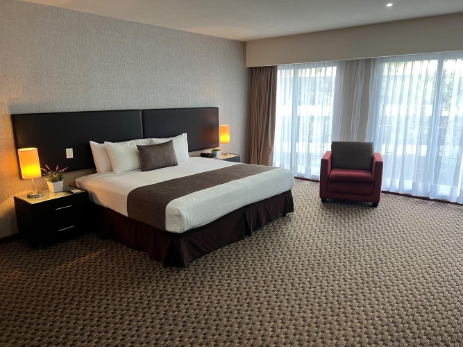 Master Double Suite
