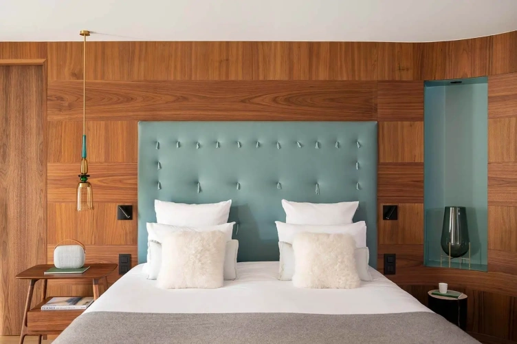 Double Suite