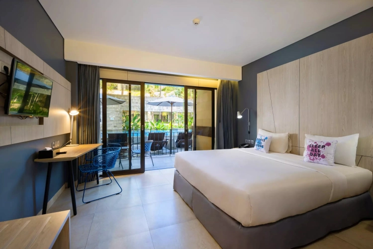 Premier Pool Access Double room
