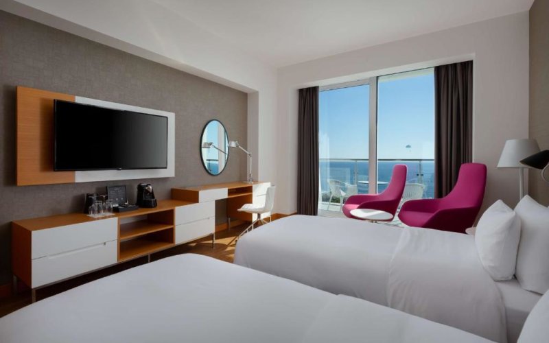 Двухместный номер Collection premium с балконом и с видом на море (двуспальная кровать) - изображение 1