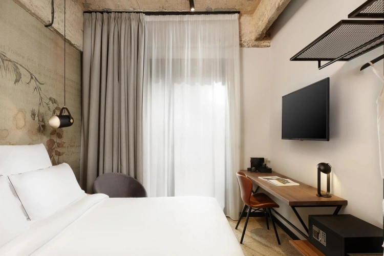 Deluxe Double room with balcony