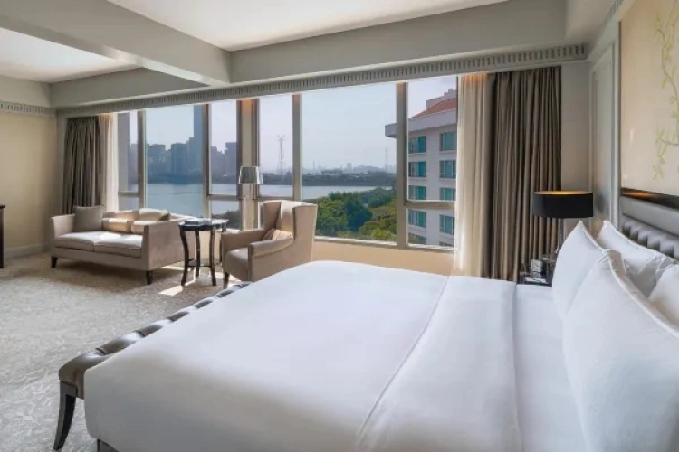 Premier Double room with lake view