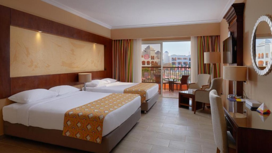 Standard Double room with balcony and with pool view